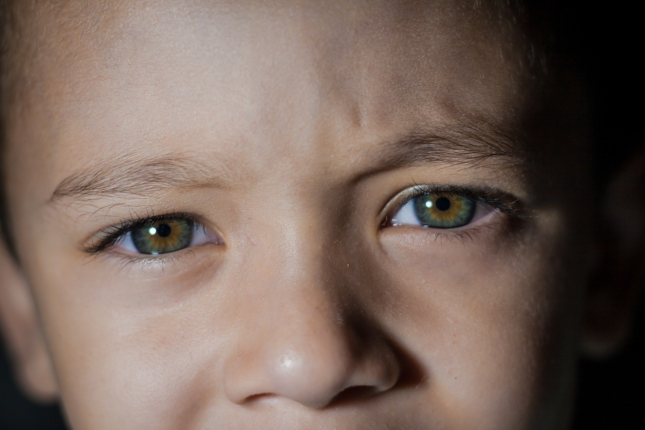 eye-4791633_1280 yeux-enfants